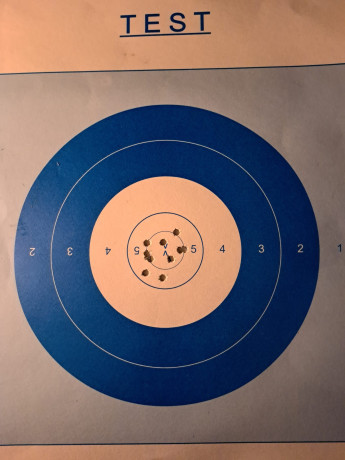 Buenas un compañero pone a la venta este magnífico cz 527 varmint Mtr 222rem. Se encuentra en valencia 00