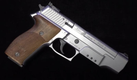   Hola, buenos días. Busco una Sig Sauer 226 Sport en 9mm, como la de la foto, en Madrid o alrededores 00