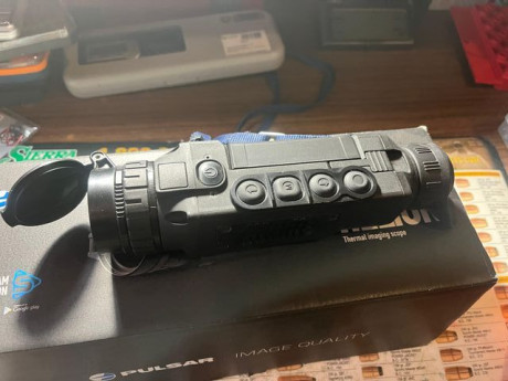 Cámara Térmica Pulsar Helion XQ38F + 2 baterías IPS7 + 1 IPS5
Como nuevo, de reestreno, con poquísimo 02