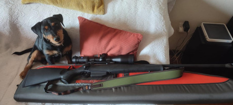 Vendo mi sauer 202 xt en calibre 8x68S.
Culata sintética, cañón semi pesado y con bocacha. Muy poco retroceso. 10