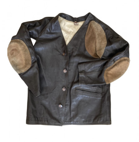 Les ofrezco lote equipación tiro compuesto por chaqueta de tiro Toro 100 % piel  T54 y botas ante T40/41 00