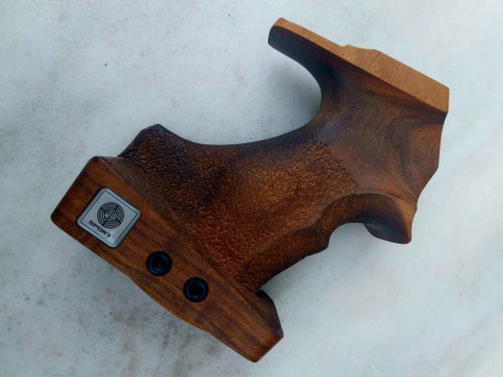 Que tal.

Vendo empuñadura para pistolas de aire Steyr modelos LP50/LP5, en perfecto estado, como nueva. 01