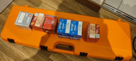 Vendo franchi feeling aluminio calibre 28, muy ligera, funciona perfectamente, con 4 choques y algo de 00