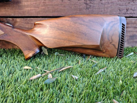  Buenas tardes

Pongo en venta un Steyr Mannlicher Luxus Stutzen en calibre 270W.

* Cañón de 20"
* 21