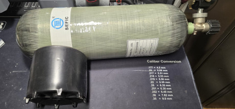 Vendo botella de fibra de carbono de 6,8 litros  300 bares en perfecto estado, sin daño alguno. Nunca 01