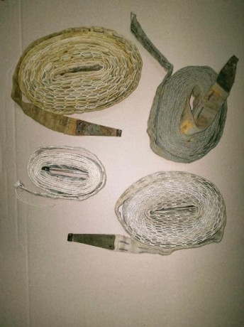 Hola, pongo aqui unas cintas de tela, muy antiguas para las ametralladoras Browning 1917 y 1919 del calibre 130