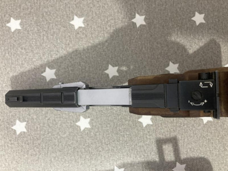 Buenos días.
Vendo Benelli MP90S World CUP 22LR con dos cargadores, maletín original y con los documentos 52