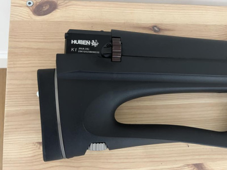 HUBEN K1 Calibre 6.35 mm

El rifle Huben K1 es uno de los bullpup PCP semiautomáticos más precisos y potentes 10