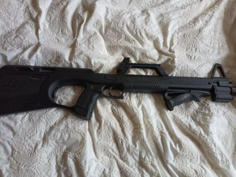 Vendo carabina 22 Walther g22.

300 euros más envío si es fuera de Pontevedra.

Gracias. 00