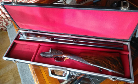 Paralela HJBA Arrizabalaga en Calibre 12/70.

Año de fabricación 1942 (Ñ). Sistema CINCO CIERRES (Patentado). 42