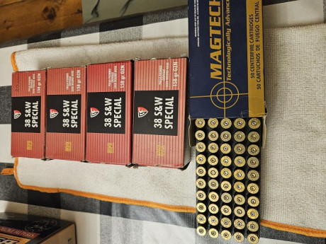 Cambio por cuchillo o navaja vainas de distintos calibres. Más fotos de las vainas por whatssap. 00