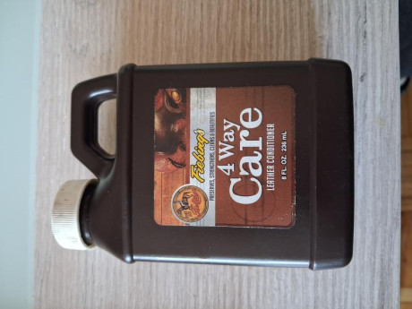 Hace unos días encontré por casualidad en una web extranjera un arma a la venta que hacía muchos años 00