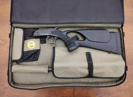 Monotiro desmontable Bergara BA13 Take Down  308 WIN 
Culata thumbhole.
Cañon de 51cm. Con rosca (5/8x24)
Visor 10