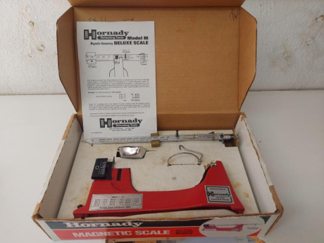 Por cese de la actividad deportiva, sigo vaciando el armero....
Vendo Bascula magnética Hornady M en perfecto 00