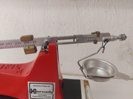 Por cese de la actividad deportiva, sigo vaciando el armero....
Vendo Bascula magnética Hornady M en perfecto 10