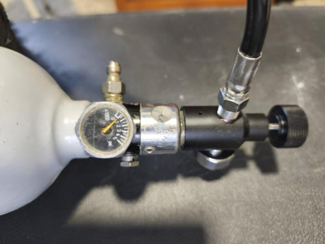 Se vende botella de pcp con grifo nuevo y un segundo regulador de recambio
Precio 90€ 10