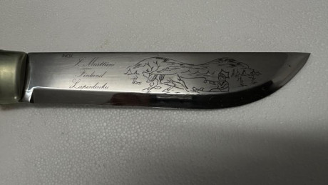 Hola, pongo a la venta este magnifico doble cuchillo Finlandes de J. Marttiini Mod. 290 Nuevo a estrenar.
Precio 01