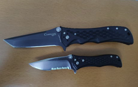 Vendo estás 4 navajas de mi colección.
Se trata de 2 Gerber Replica Applegate. Una con hoja de 9 cm y 12