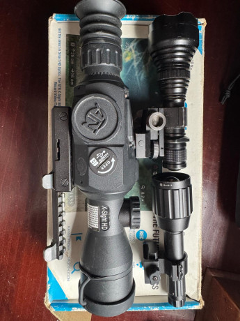 Se vende visor nocturno atn en pleno funcionamiento aumentos digitales de 3-14x , distintas configuraciones 00