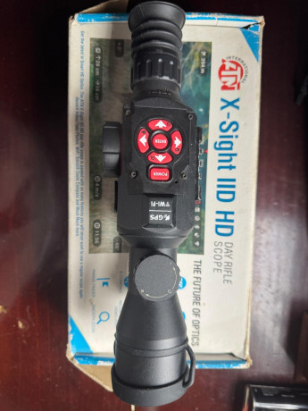 Se vende visor nocturno atn en pleno funcionamiento aumentos digitales de 3-14x , distintas configuraciones 10