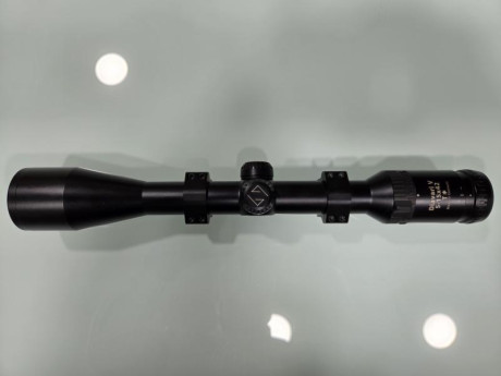 Hola, vendo visor Zeiss Victory 5-15x42 en muy buen estado. Tubo de pulgada, retícula 4 en segundo plano 01