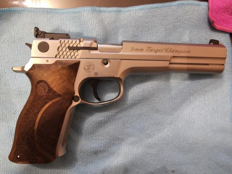 Vendo Smith & Wesson 5906 edición performance center 9mm "Target champion "de 6 pulgadas 00