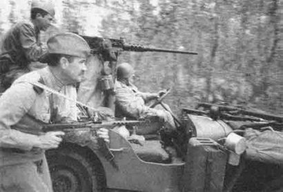 Queridos amigos, voy a conseguir uno de los anteriores, y quieron que me ayuden, el MP-40 aleman es de 60