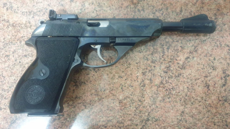 Hola a todos.
Mi amigo José regala revolver y pistola en libro de coleccionista.
Teléfono 661312451 José
Gracias. 02