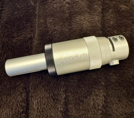 en estado nuevo, aluminio, longitud 116 mm , para cañones de 20-22 mm , esta en Zaragoza, precio 170€ 01