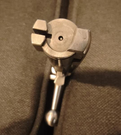 Vendo Carl Gustafs calibre 6,5x55 del año 1915 en perfecto estado.
Lo compré hace unos cuarenta años en 161