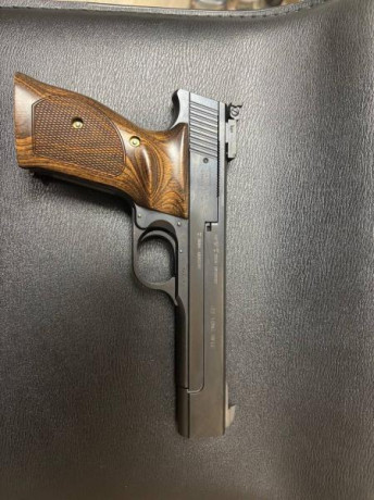 Se vendé S&W MODELO 41 cal 22.
Solo se ha disparado 2 cajas de CCI
PRECIO : 1.900€
PORTES PAGADOS 00