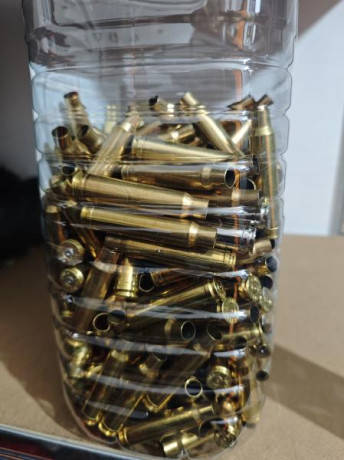 200 Vainas inertes, con un solo uso, del calibre 3006
Limpias y pulidas. 80€

190 vainas inertes, con 150