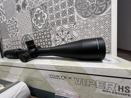 Hola! 
Pongo a la venta el visor Vortex Viper HS 6-24x50
Completamente nuevo, sin montar y sin uso.
Precio 00