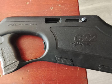 Siempre en armero.Para ambidiestros. carabina 2.jpg Se tendria que revisar por armero. No cierra el cerrojo.200 02