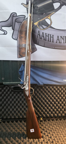 Hola,

En venta, Brown Bess poco usado cal .75.
Si le disparo 10 veces es mucho, no es lo mío.

El rifle 01