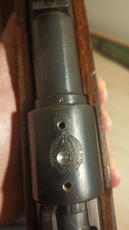 Buenas. Tengo un problemilla y vengo a buscar consejo.
La historia es que tengo un kar 98 de captura yugoslava, 70