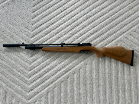 Se vende carabina Onix Initzia calibre 5.5mm 

Se incluyen 2 cargadores multitiro, la bandeja monotiro, 00