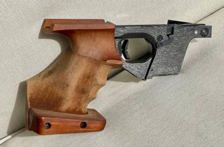 Vendo pistola walther Gsp expert calibre 22 lr.
En perfectas condiciones, pocos disparos y muy bien cuidada. 02