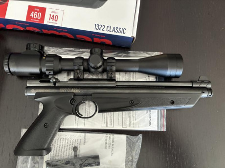 Pongo a la venta està Crosman 1322 con extras y sin ningún uso.
-Brech metálico
-Culatín original Crosman
Todo 00