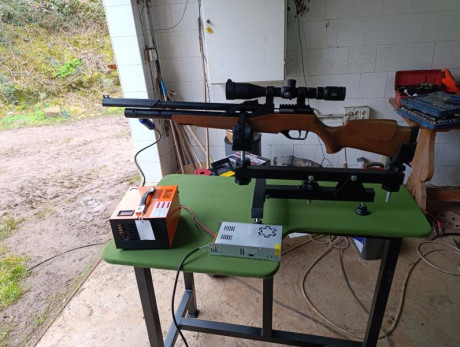 Me he fabricado una mesa de tiro en casa basándome en imágenes , he ido sacando las medidas que me parecían 22