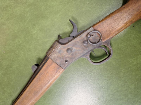 *SE VENDE:* 

Carabina Rolling Block de la marca STAR, calibre 357 Magnum.

Precio: 450€
Contacto: 654 01