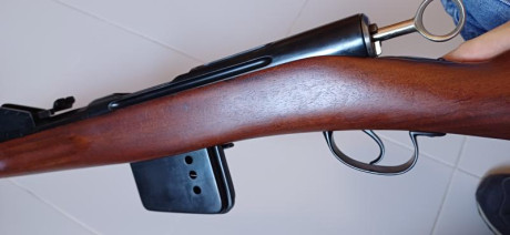 Buenas tardes a todos, por cese de afición pongo a la venta la totalidad de mis armas de fuego, intentaré 90