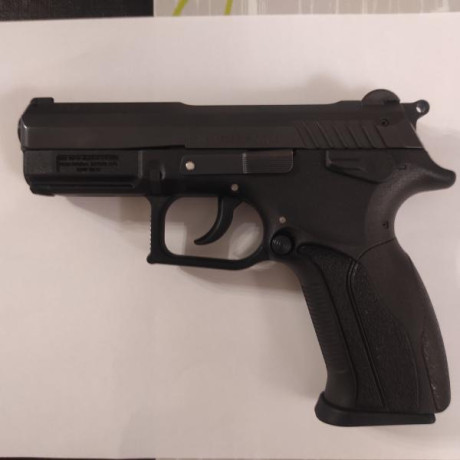 -Hola,
pongo a la venta parte de mi colección de pistolas de fogueo.
Están inscritas en libro coleccionista, 00