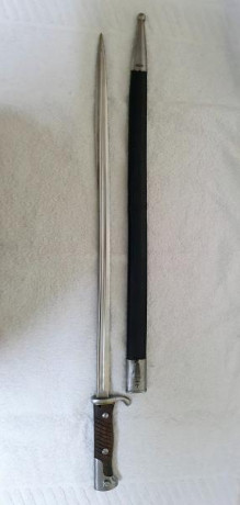 Vendo una rara y escasa bayoneta para Mauser Peruano, una G 98 en excelente estado. El acero sin ningún 12