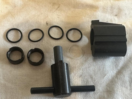 originales para pata negra suiza, 1 alza nueva 300@€, 1 alza desmontada completa 250€, 1 casette de disparo 01