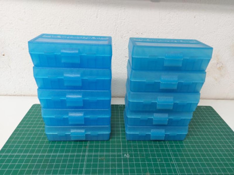 Por cese de la actividad deportiva, sigo vaciando el armero....
Vendo lote 10 cajas munición MTM Case-gard 00