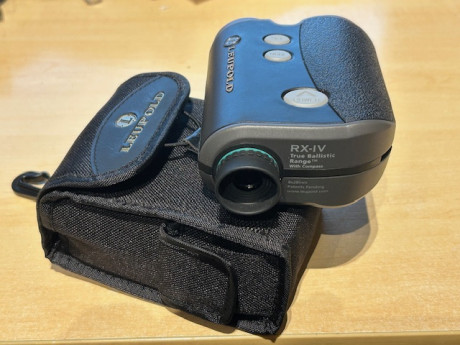 Medidor láser digital Leupold RX-IV 1500 yardas, 8x, 340 gramos, solo usado una vez. Impecable. 13 retículas, 01