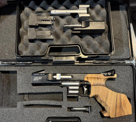 Buenos días, vendo Pardini con dos cañones por 2500 euros,un saludo 00