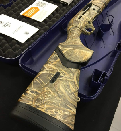 Escopeta Beretta A400 Lite Camo.
Cal.12 y 71 de cañón.
Prácticamente nueva apenas uso.
Con 5 chokes.
Precio 00