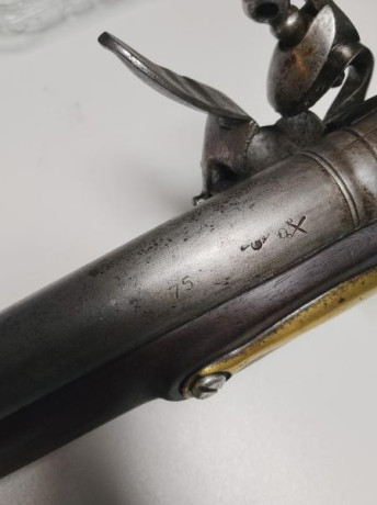 Se vende Brown Bess original. 
Guiado en AE
Con baquetas de carga y limpieza
1700 euros. (por lo mismo 20